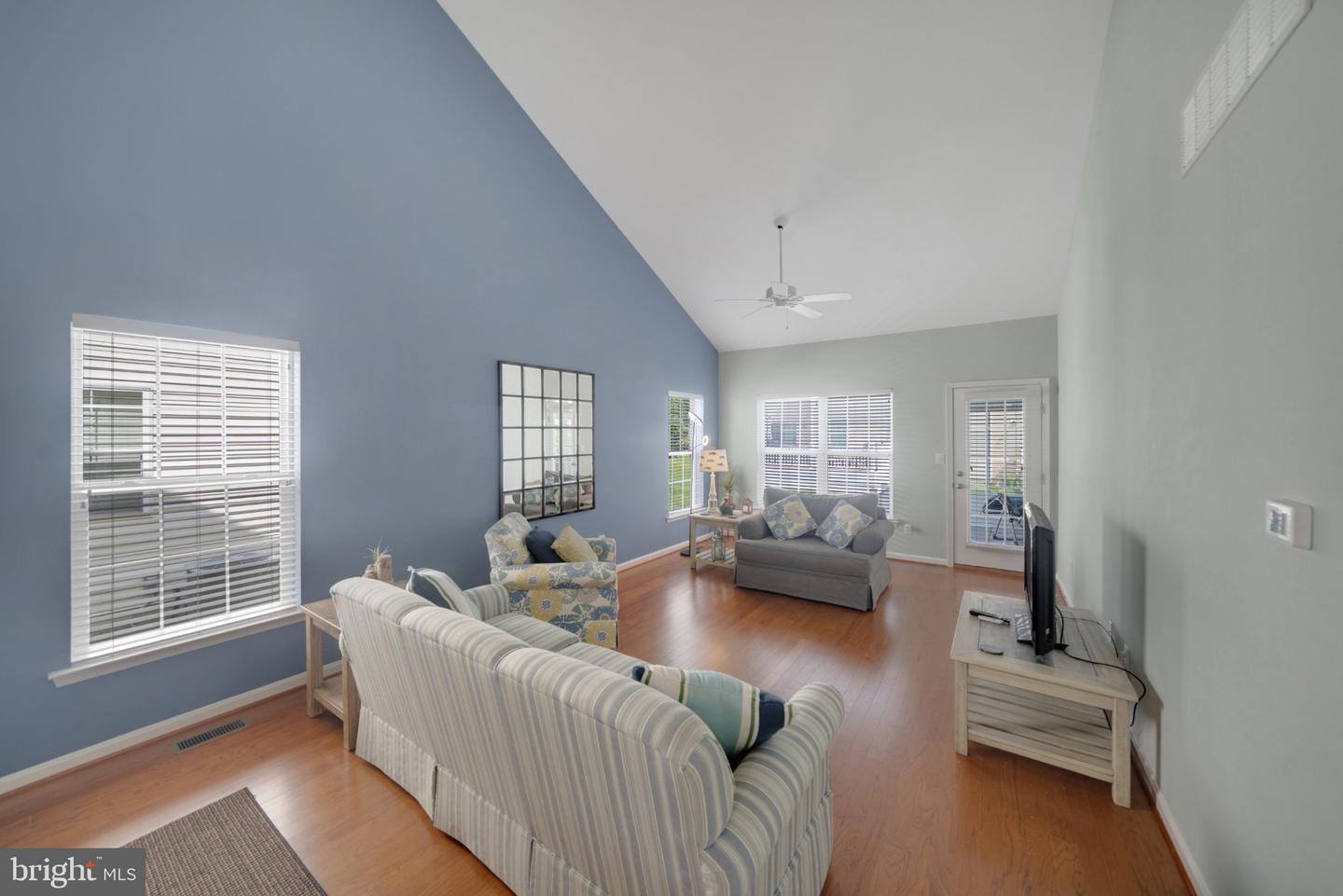 34386 Bronze Property Photo 16