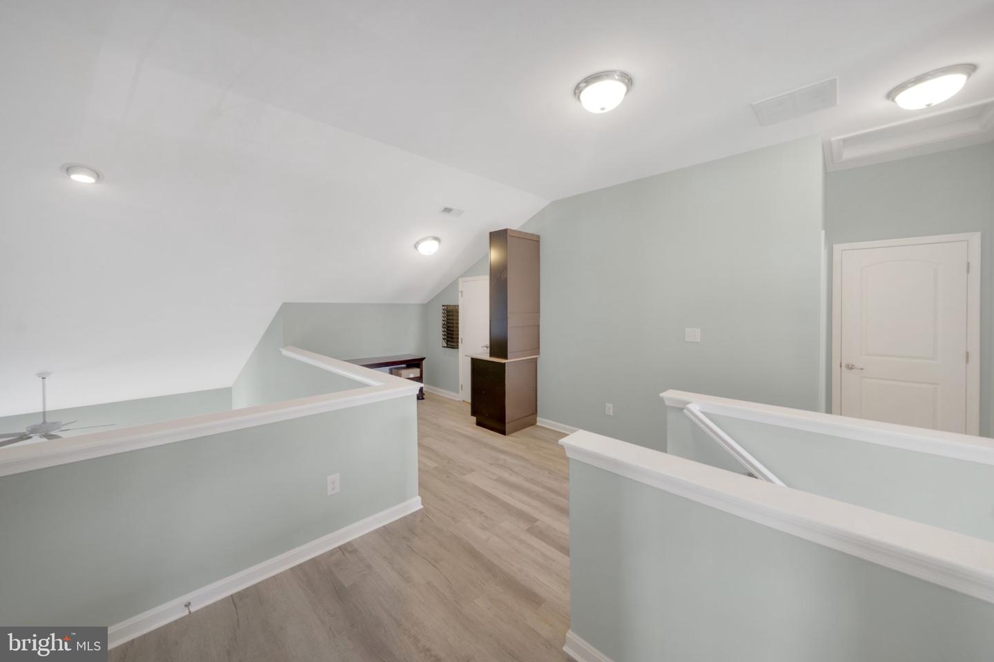 34386 Bronze Property Photo 17