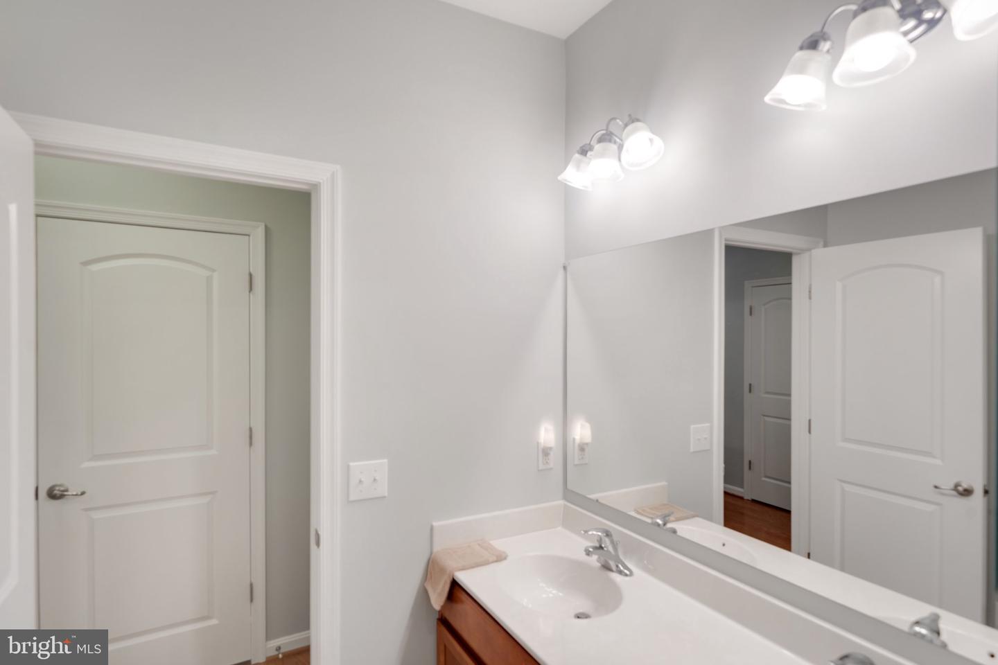 34386 Bronze Property Photo 25