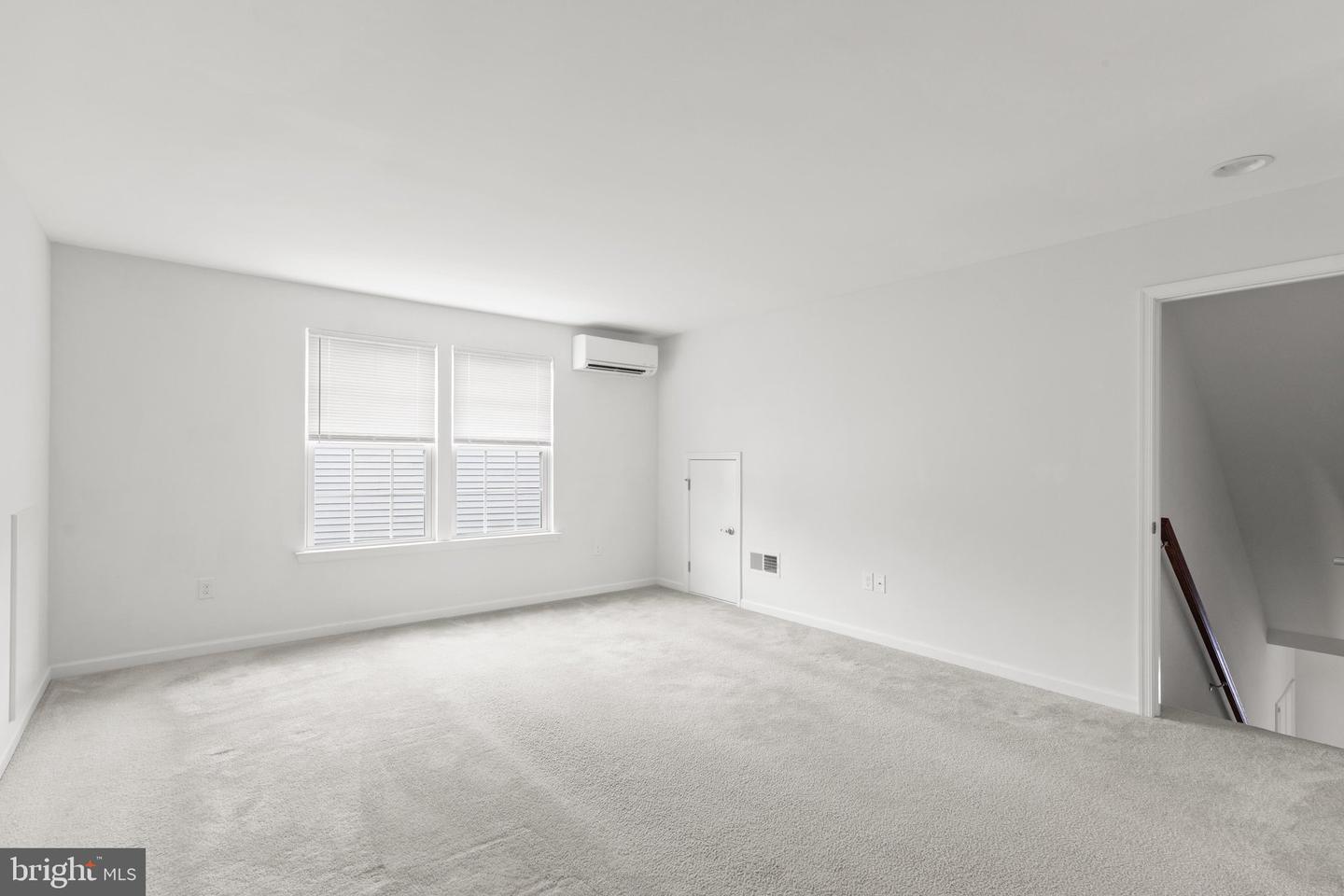 18 Thornton Dr Property Photo 41