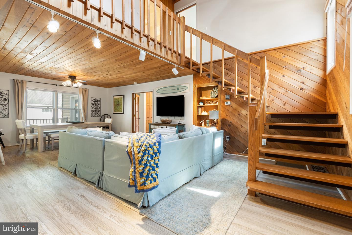 29444 Cedar Neck Rd Property Photo 6
