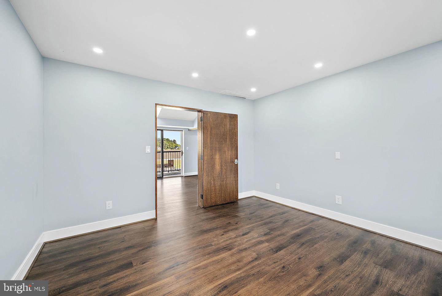 12062 Laurel Rd Property Photo 44