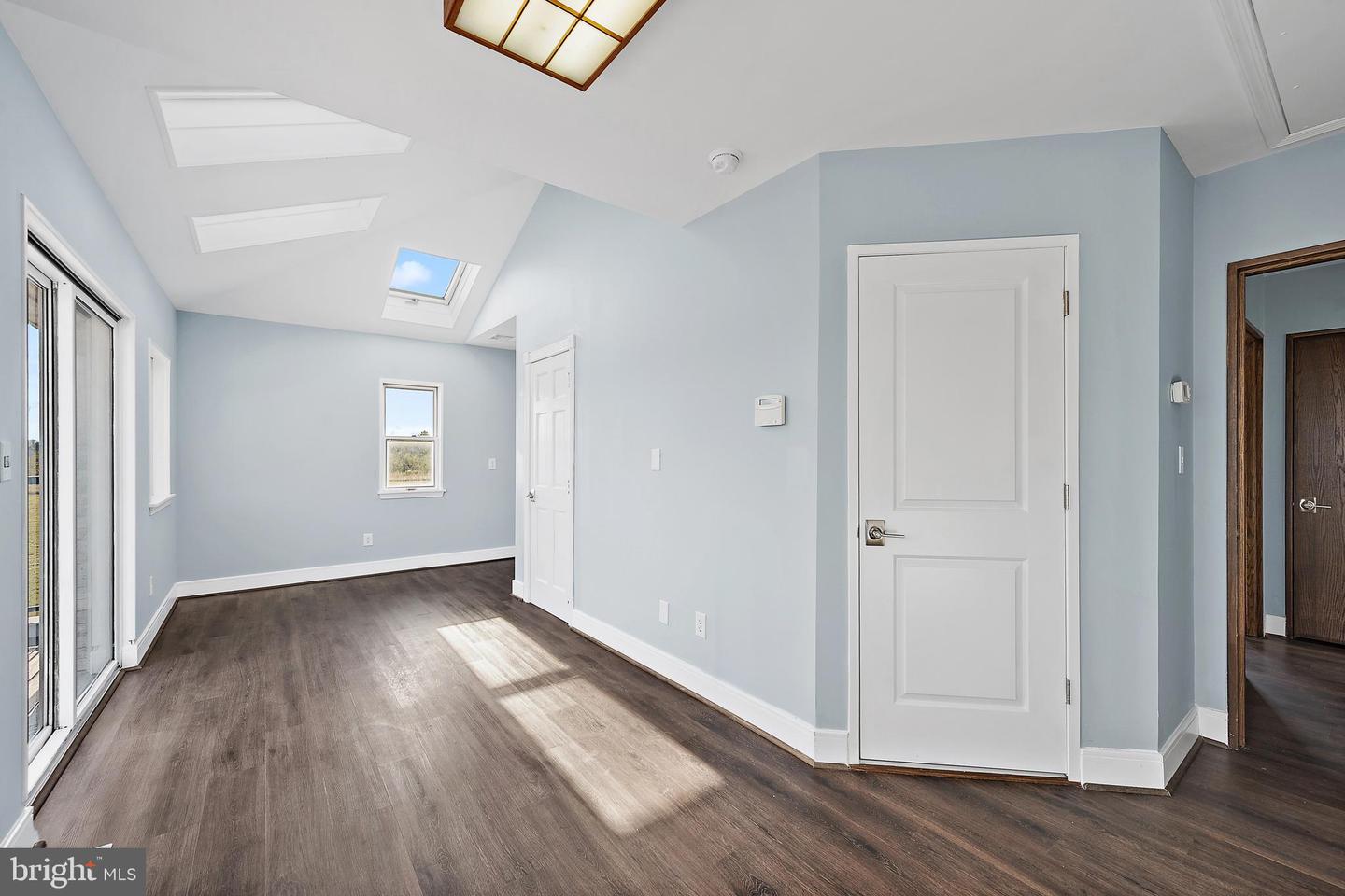 12062 Laurel Rd Property Photo 58