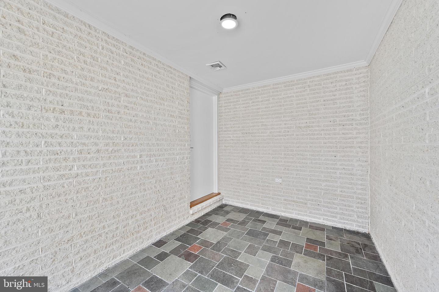 12062 Laurel Rd Property Photo 61