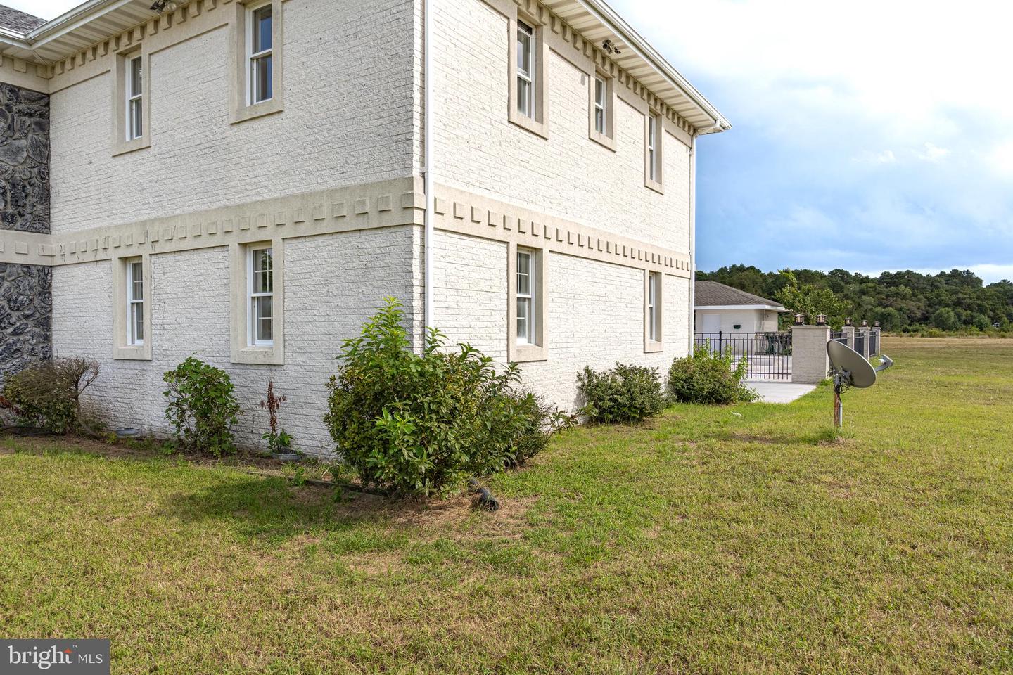 12062 Laurel Rd Property Photo 121