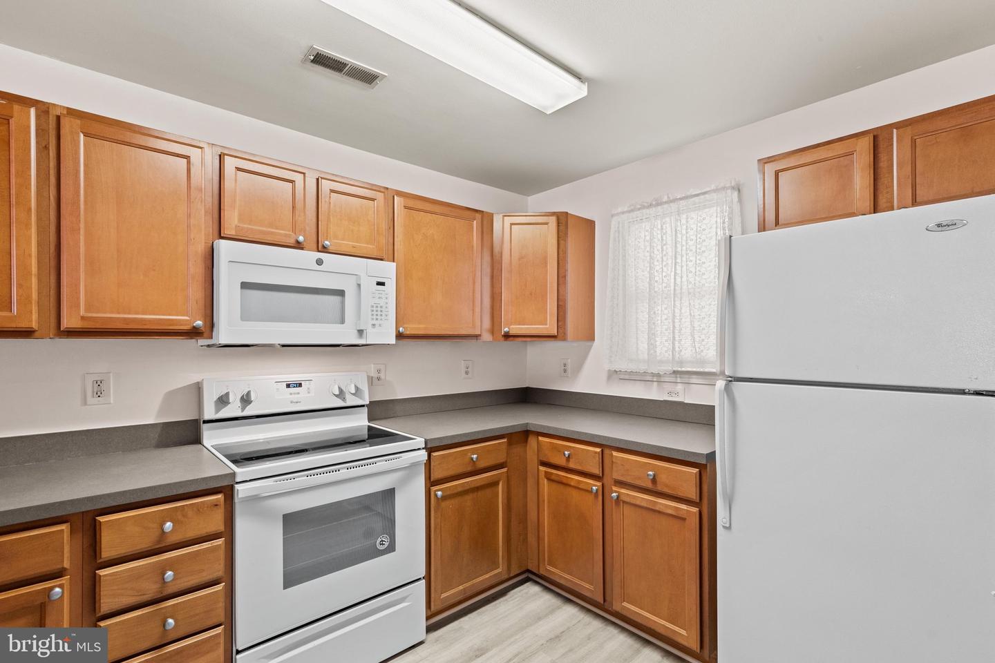 5202 Caitlins Way Property Photo 17