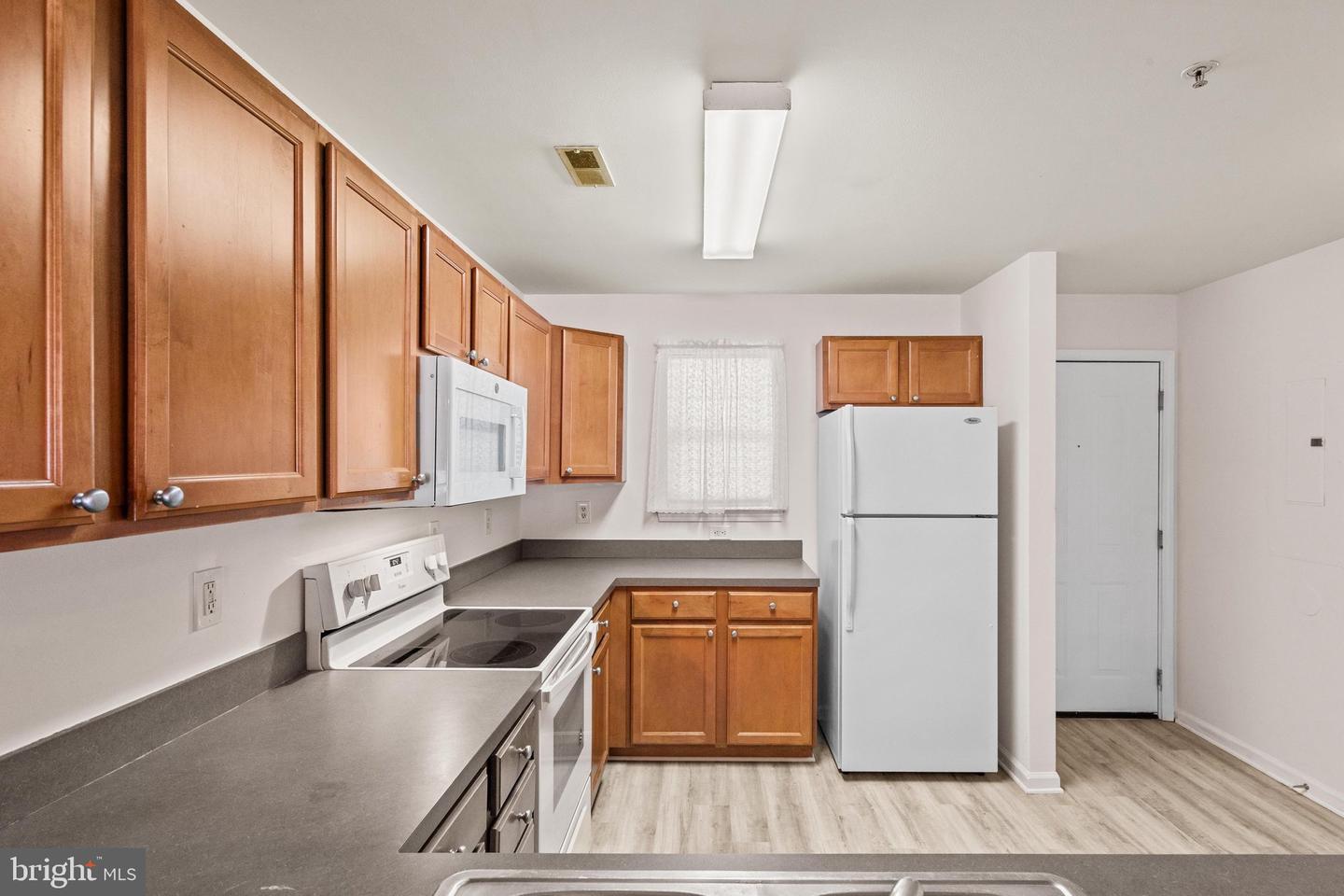 5202 Caitlins Way Property Photo 19