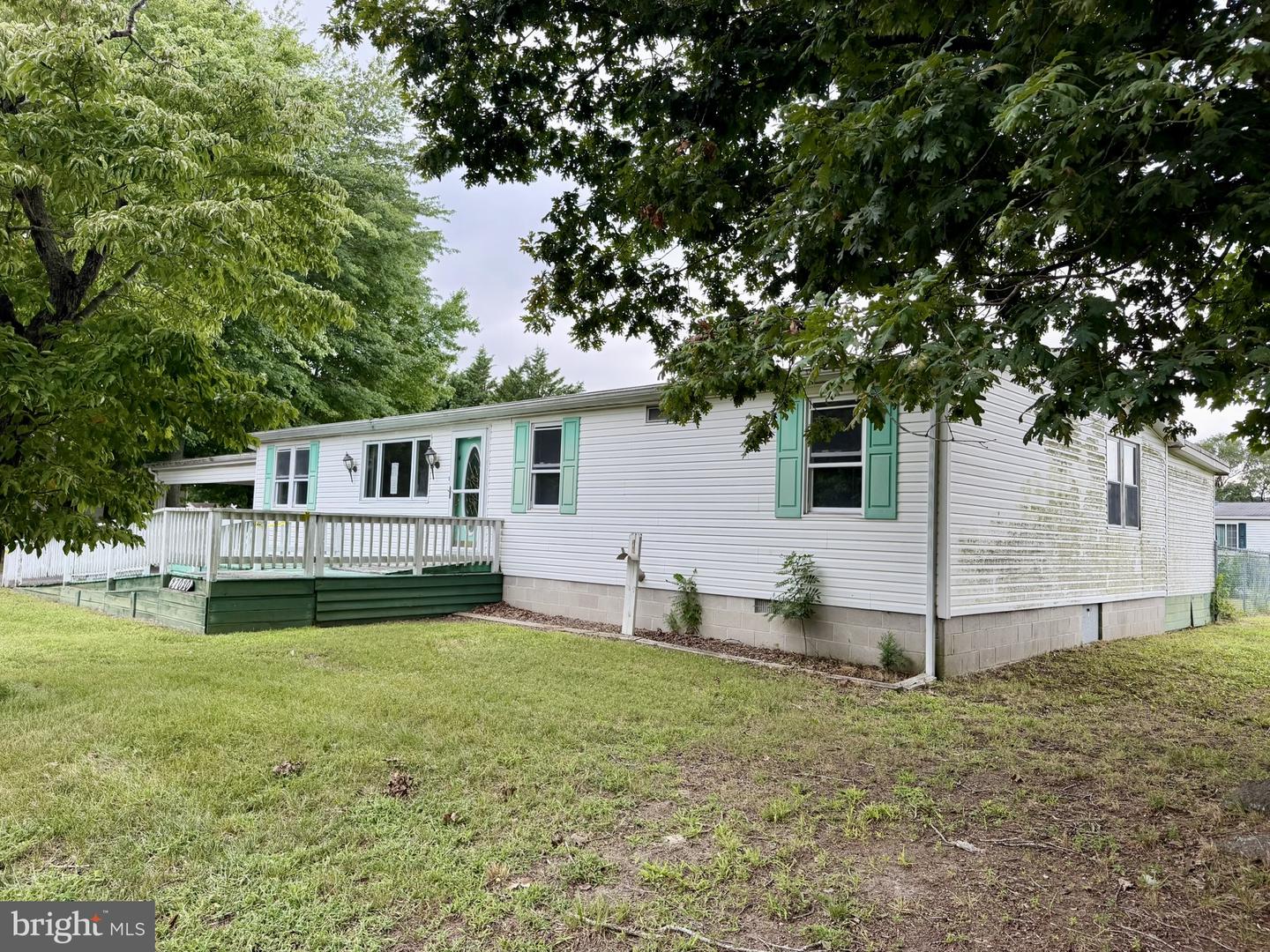 27020 Galley Dr Property Photo 3