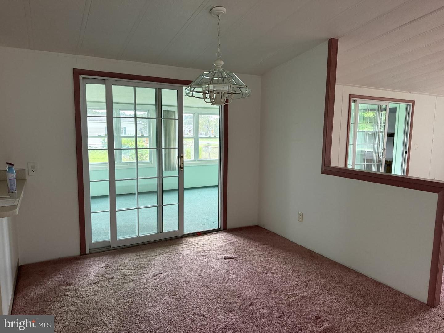 27020 Galley Dr Property Photo 10