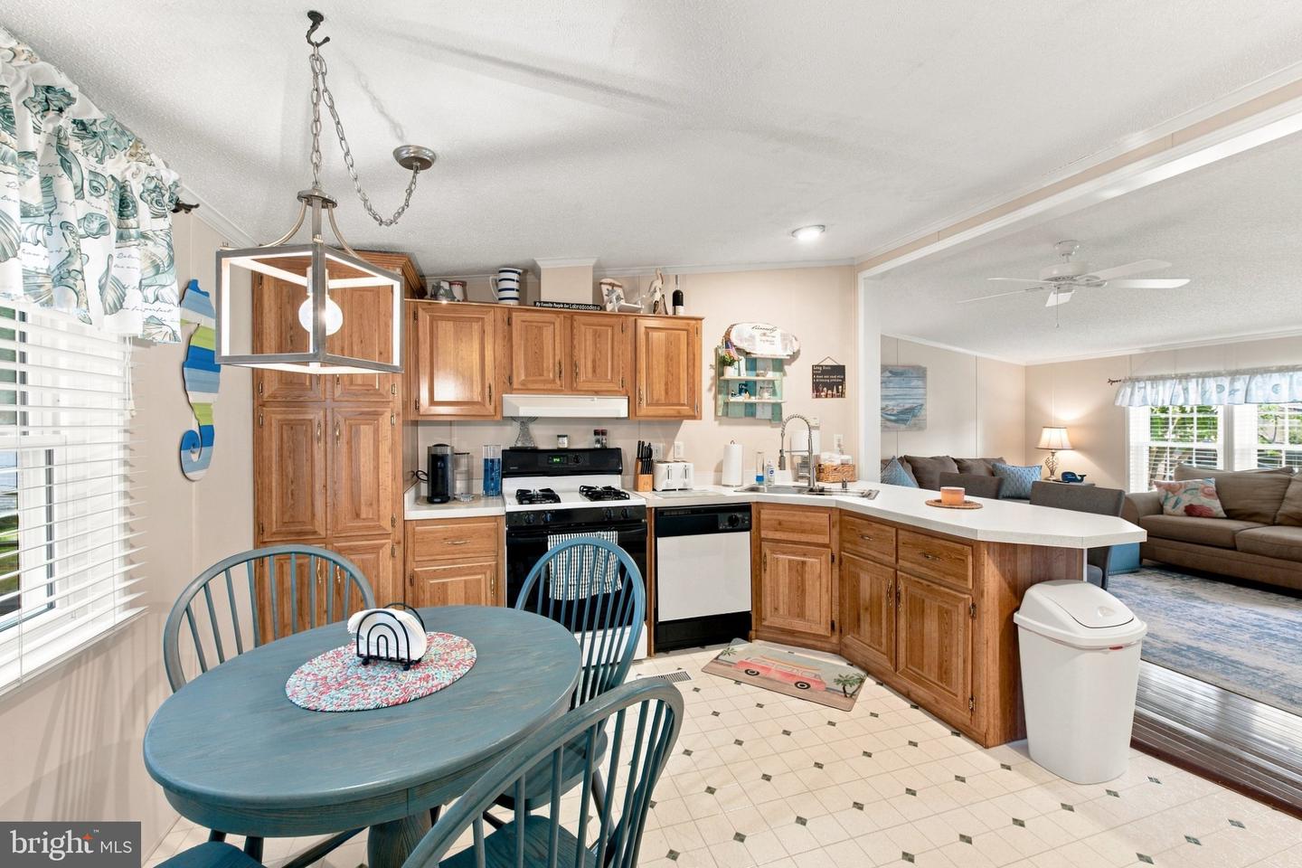27 White Pine Dr Property Photo 12