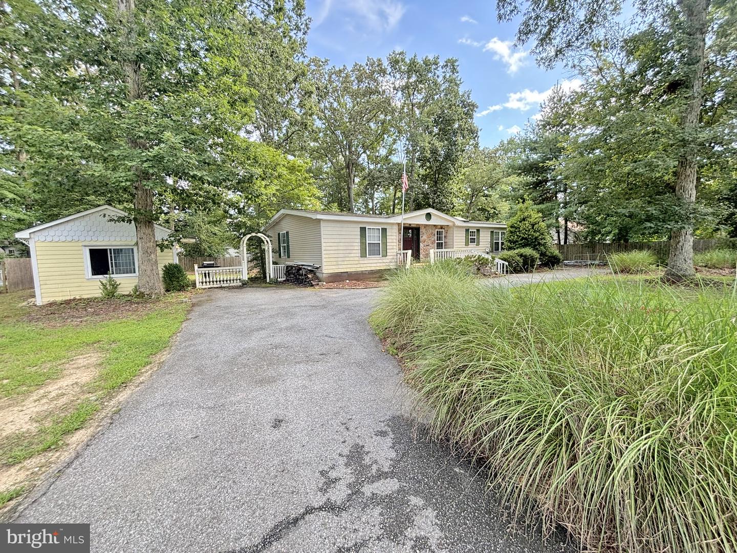 27271 Clipper Dr Property Photo 9