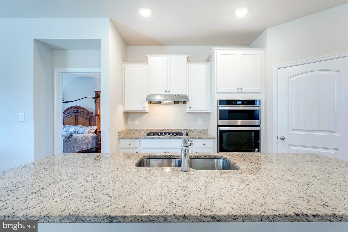 15496 Crape Myrtle Rd Property Photo 13