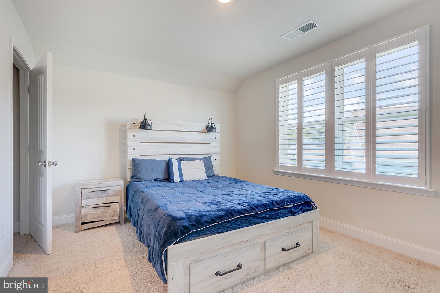 15496 Crape Myrtle Rd Property Photo 41