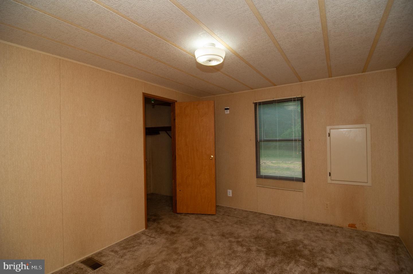 14633 Black Swan Property Photo 18