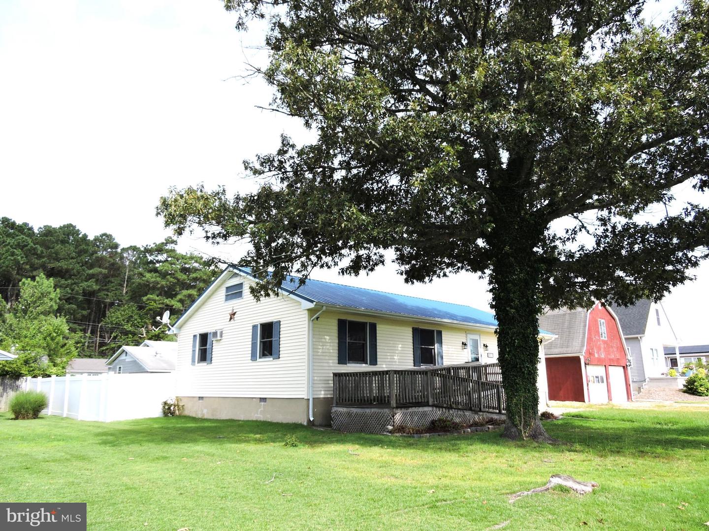 28258 Basin Rd Property Photo 4