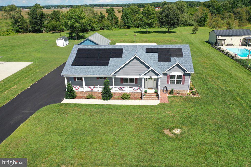 36846 Red Berry Rd Property Photo 3