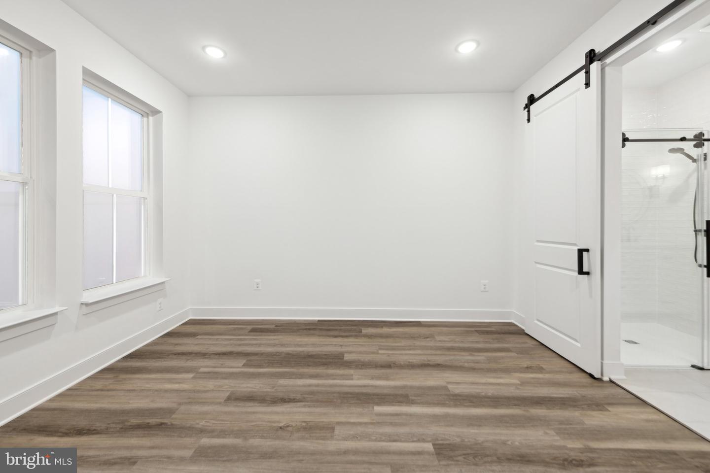 33808 Allen St Property Photo 10