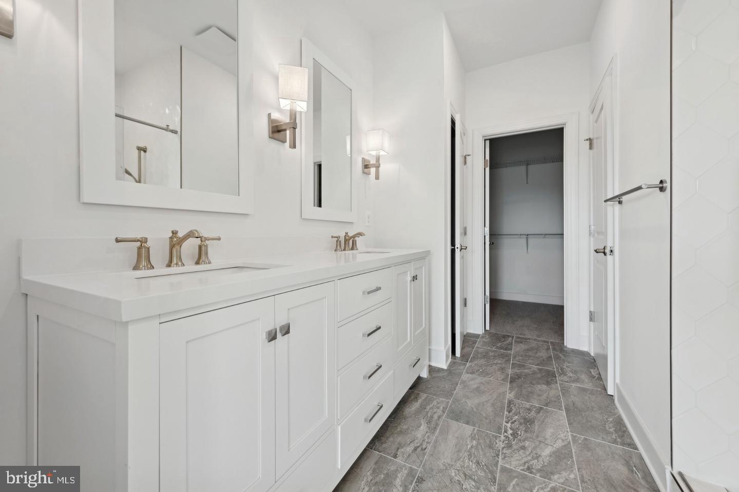 33814 Allen St Property Photo 4