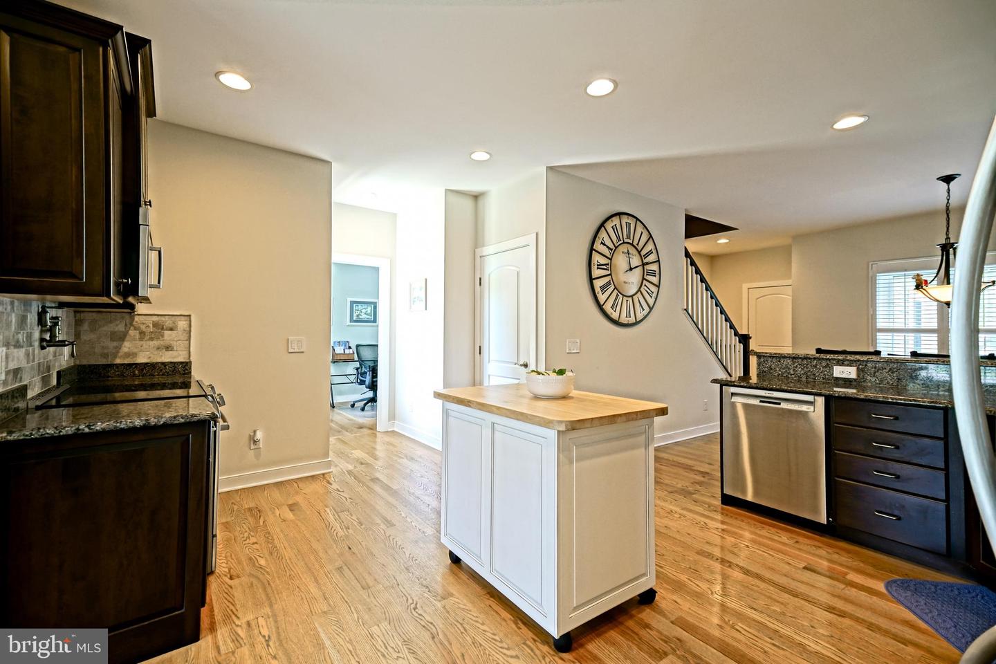 35494 Red Tail Rd Property Photo 11