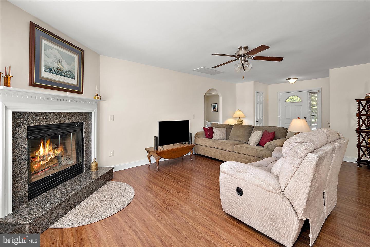33280 Bayberry Ct Property Photo 8