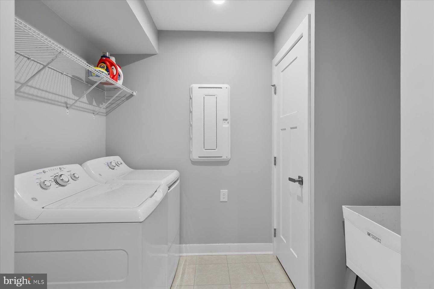 28061 Dew Drop Ln Property Photo 22