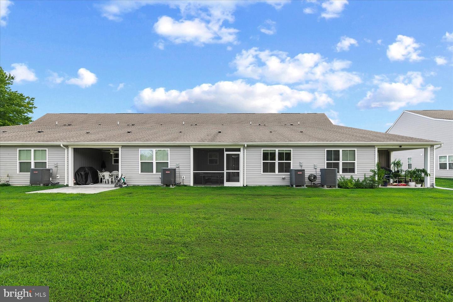 28061 Dew Drop Ln Property Photo 32