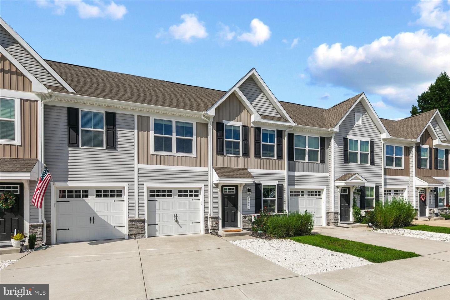 28061 Dew Drop Ln Property Photo 33