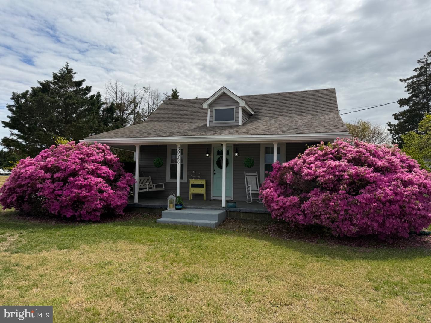 30566 Gull Point Rd Property Photo 1