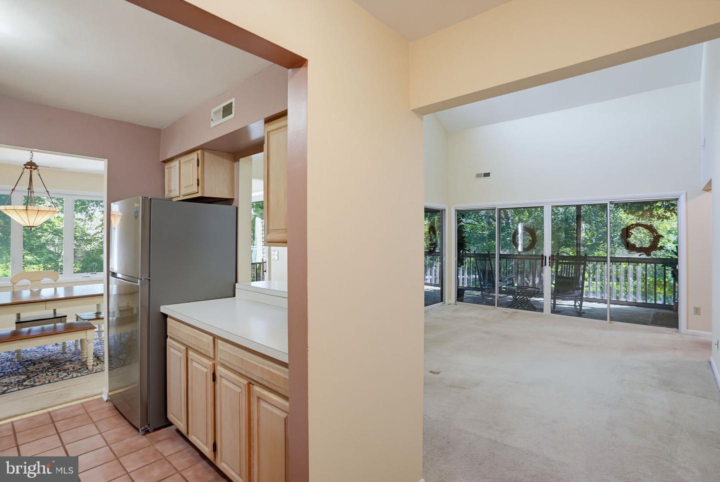 18480 Carters Grove Cir #6 Property Photo 8