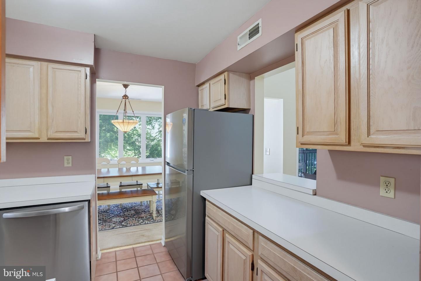 18480 Carters Grove Cir #6 Property Photo 13