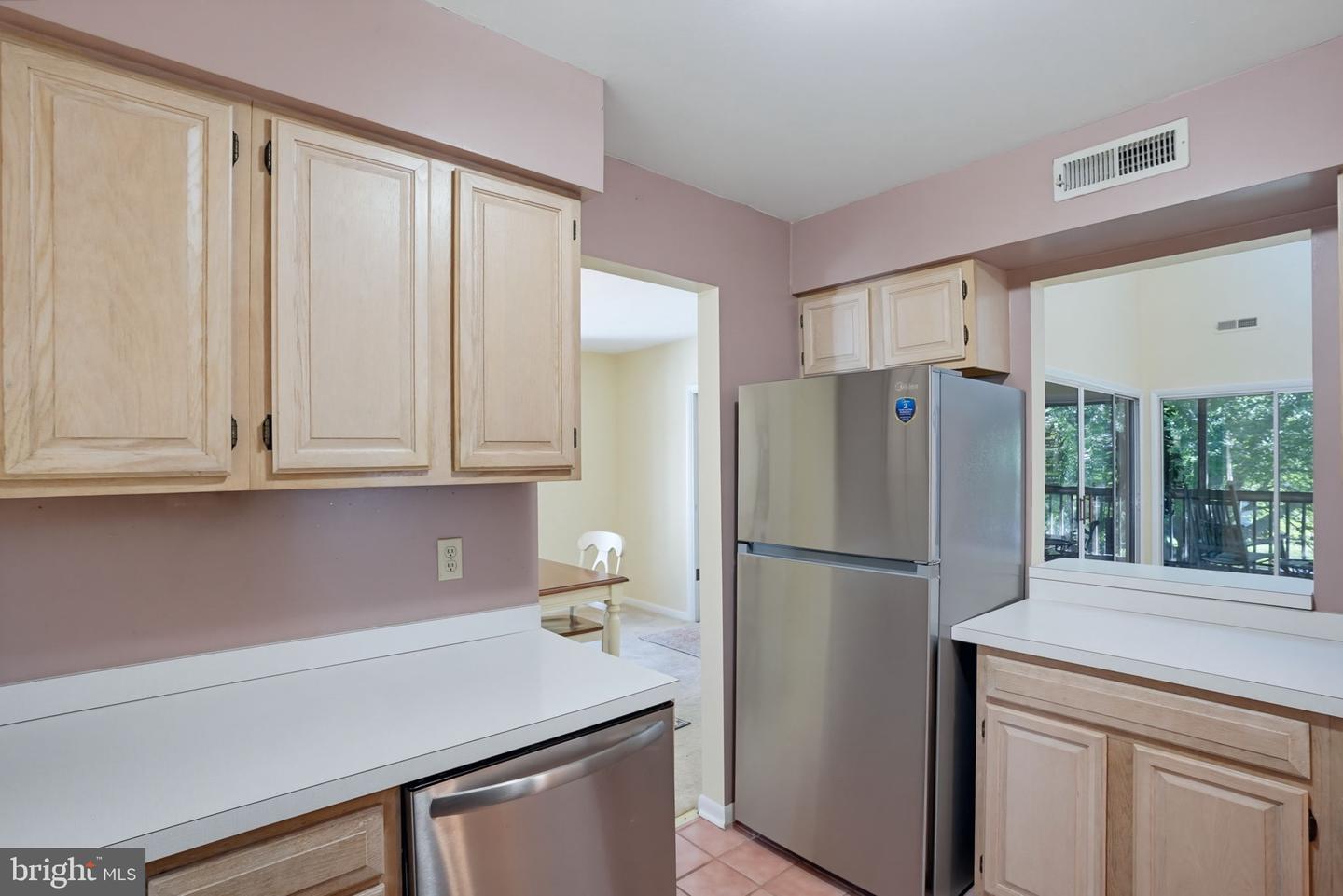 18480 Carters Grove Cir #6 Property Photo 14