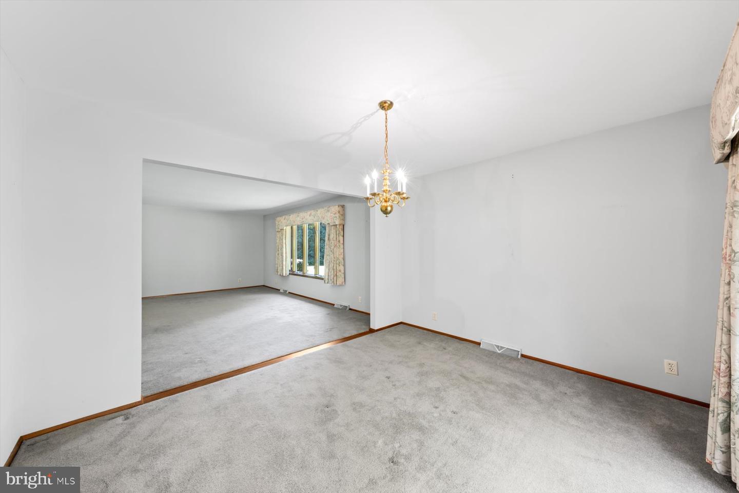 8 Mews Rd Property Photo 39
