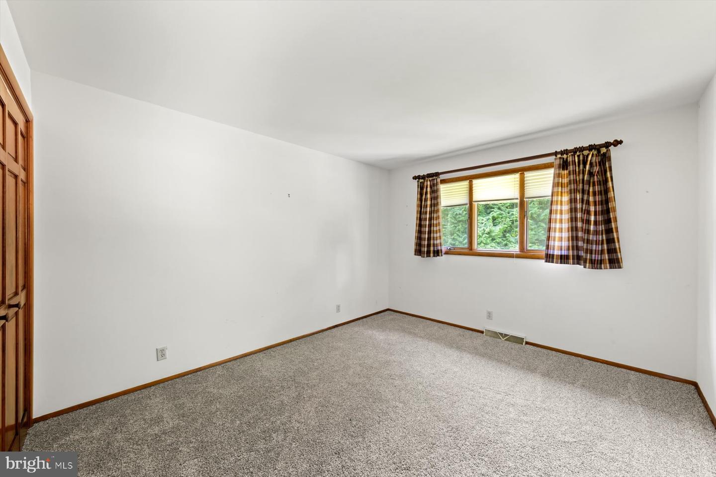 8 Mews Rd Property Photo 43