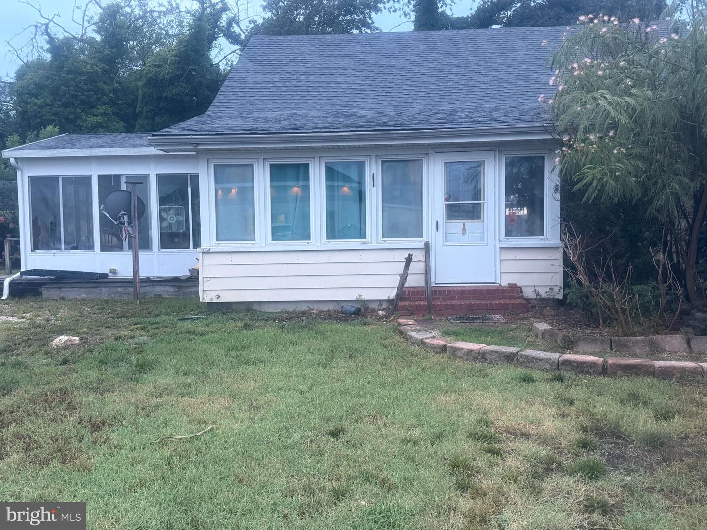 30948 N Poplar St Property Photo 1
