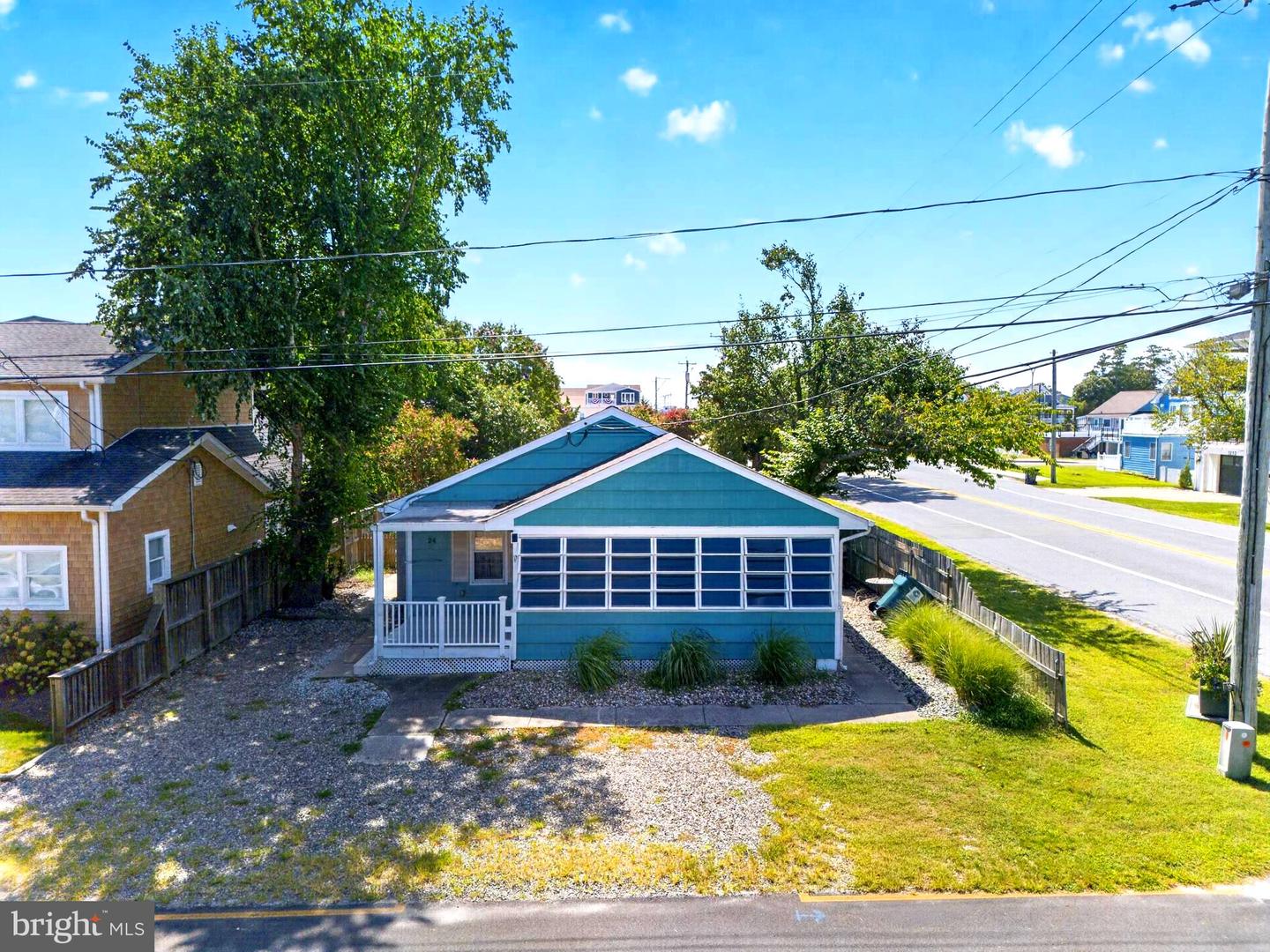 24 WEST ST Property Photo 1