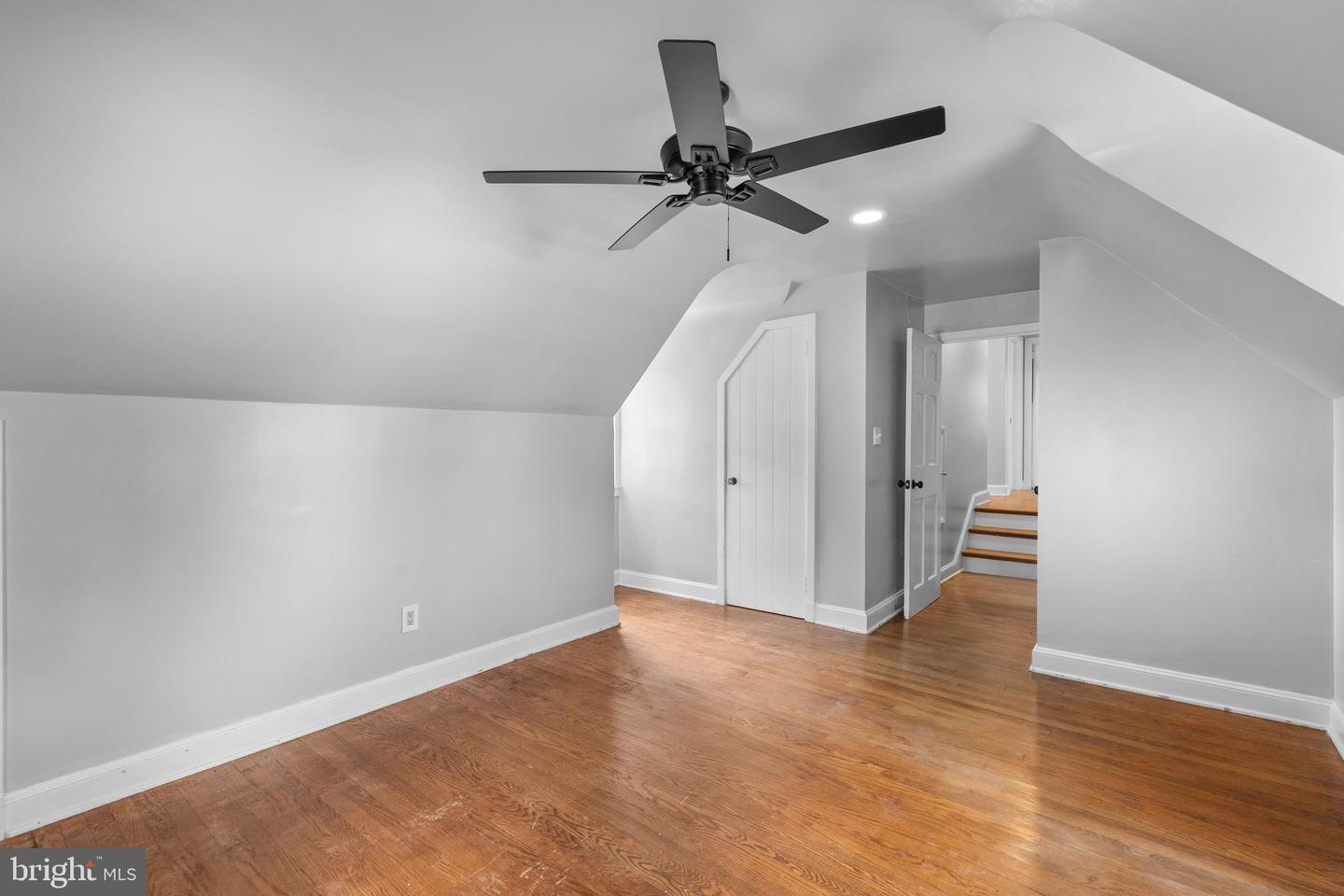 30 Read St Property Photo 24
