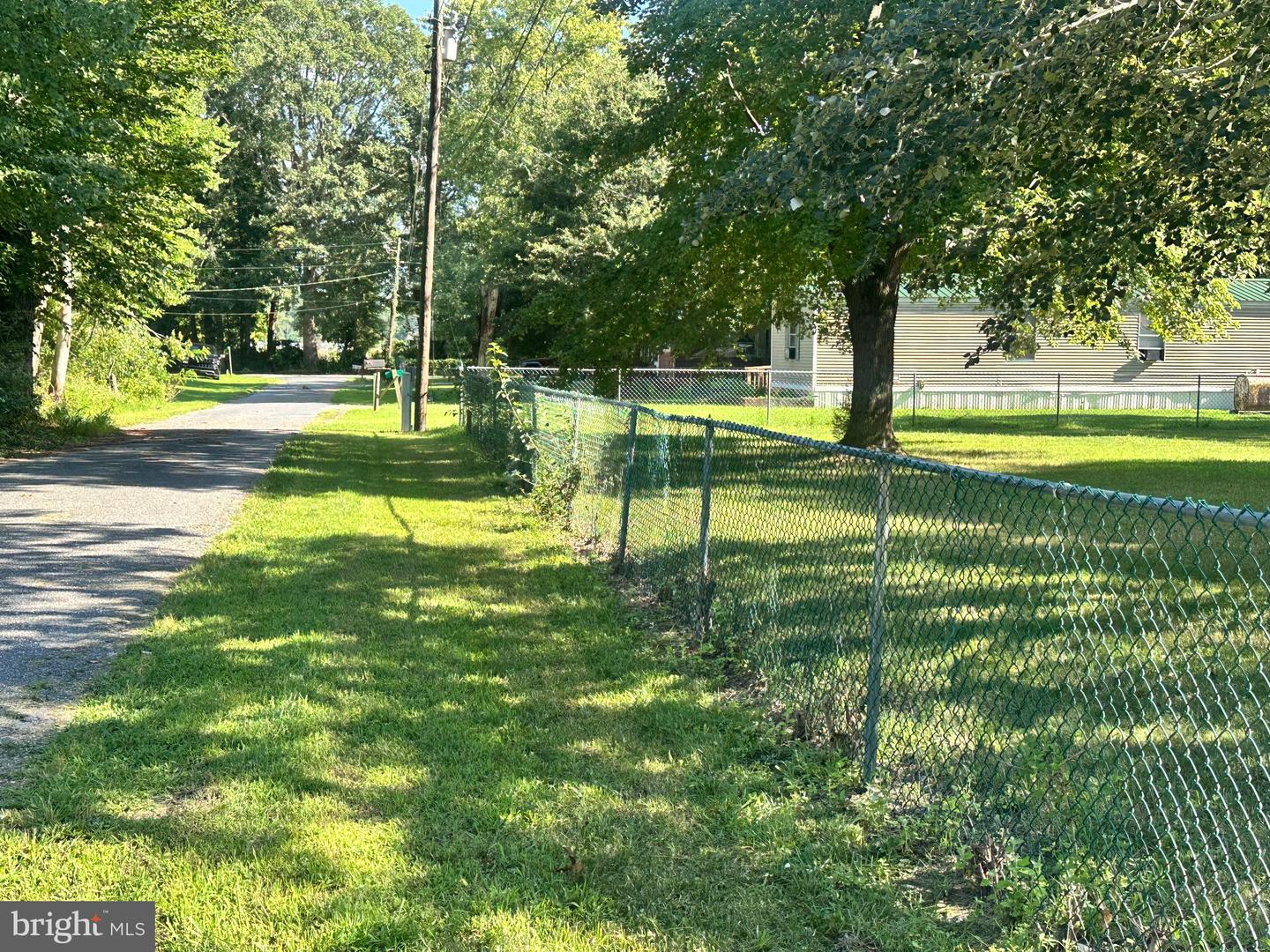 14468 Broad Avenue Property Photo 9