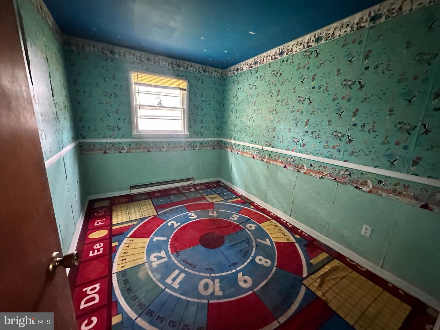 14468 Broad Avenue Property Photo 15