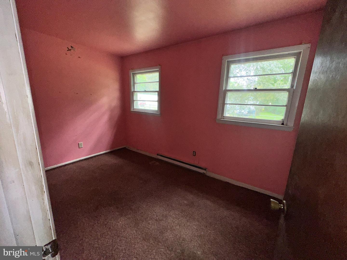 14468 Broad Avenue Property Photo 21