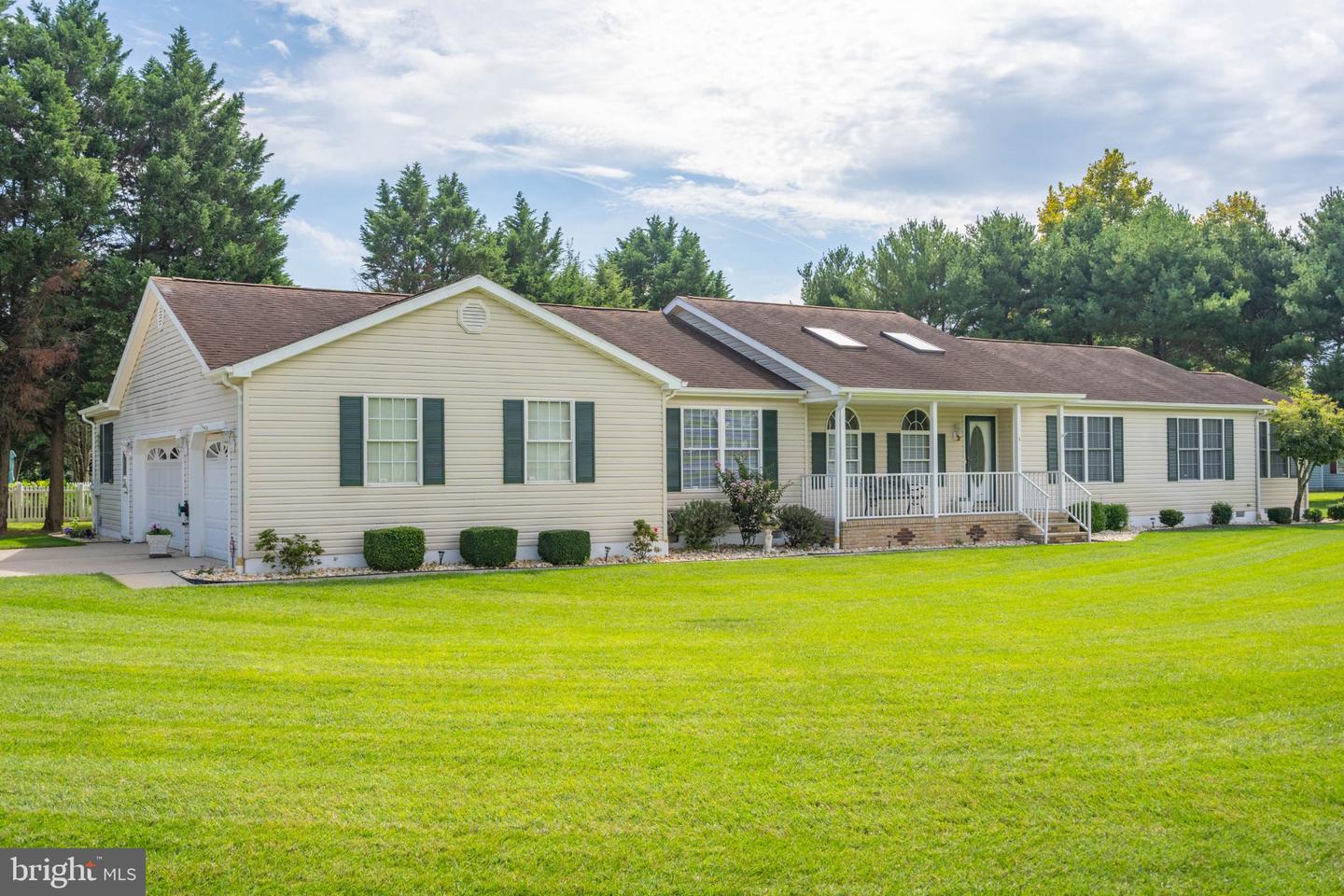 3 Nichole Dr Property Photo 1