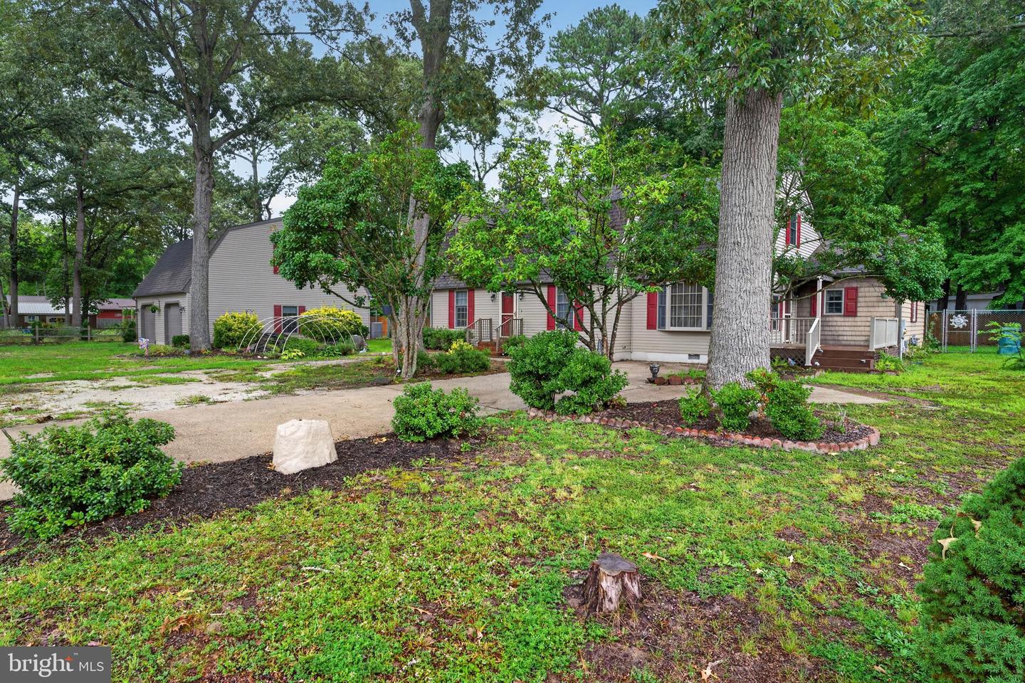 26093 Autumn Rd Property Photo 1