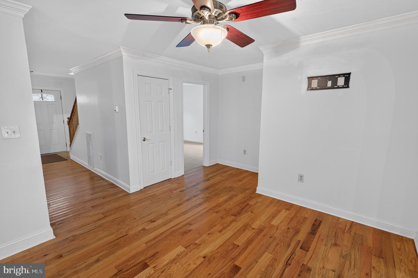 26093 Autumn Rd Property Photo 38