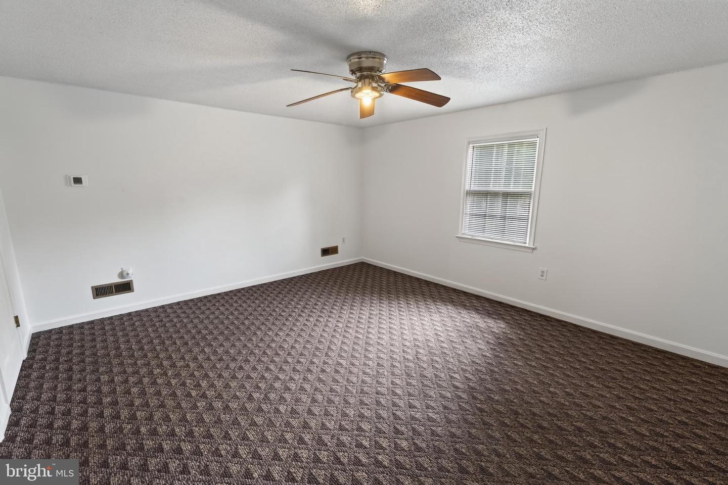26093 Autumn Rd Property Photo 46