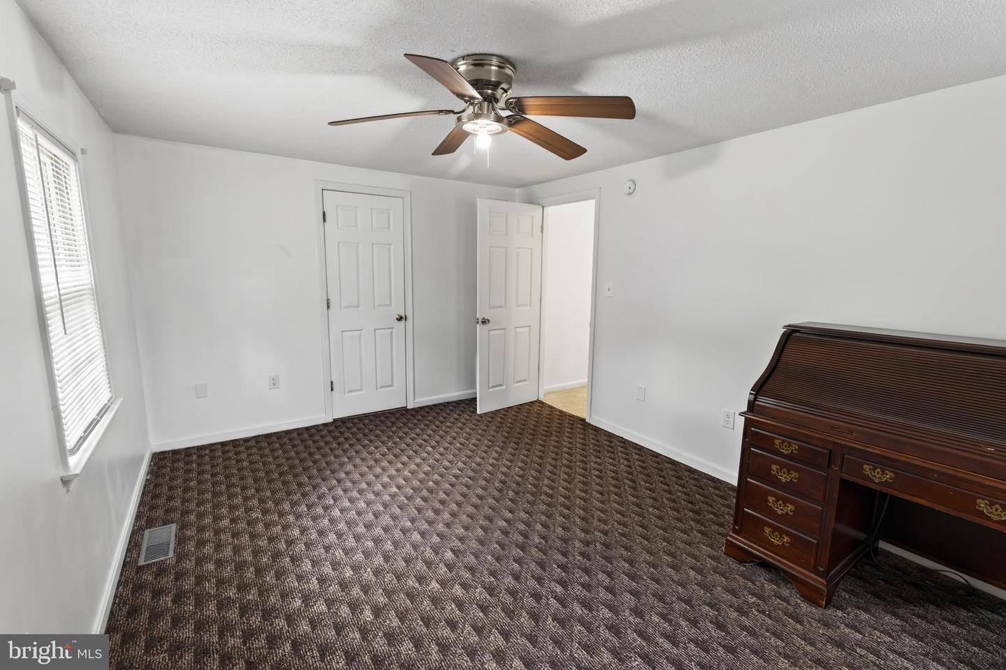 26093 Autumn Rd Property Photo 53