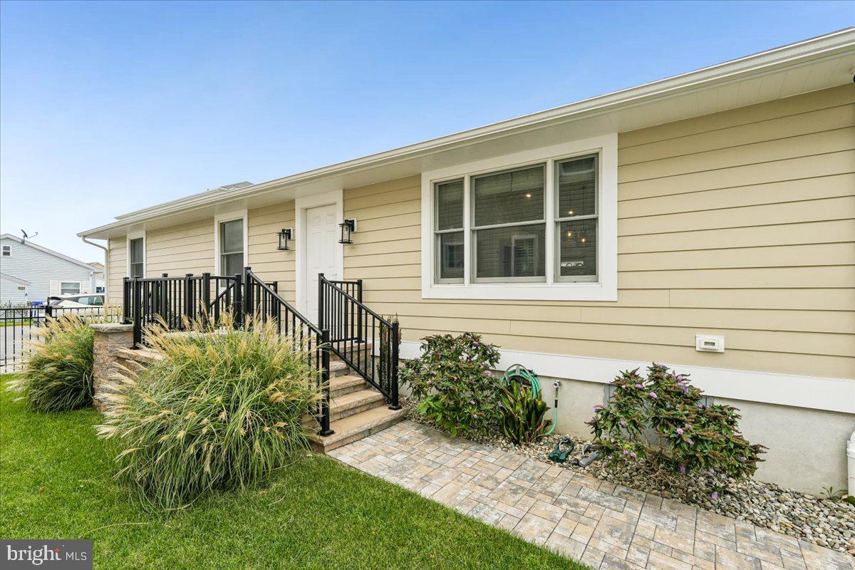 38786 Tyler Ave Property Photo 1