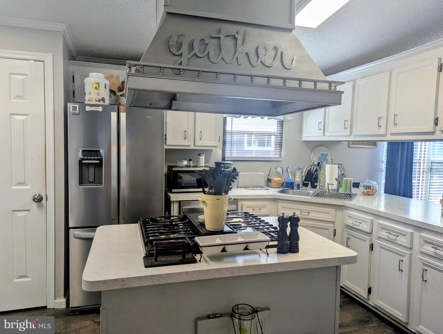 34693 Gunnel Rd Property Photo 10