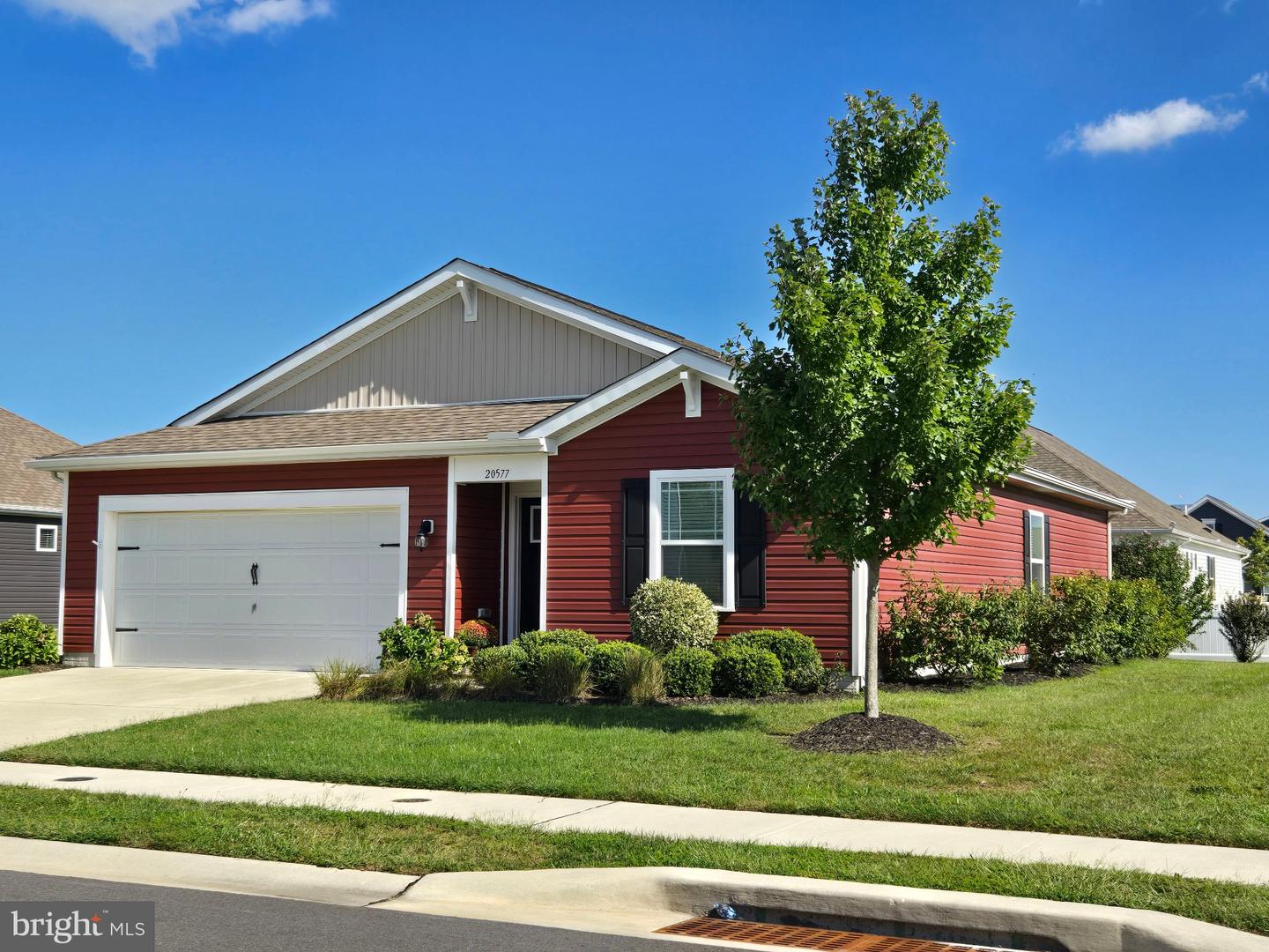20577 SMITHFIELD CIR Property Photo 1