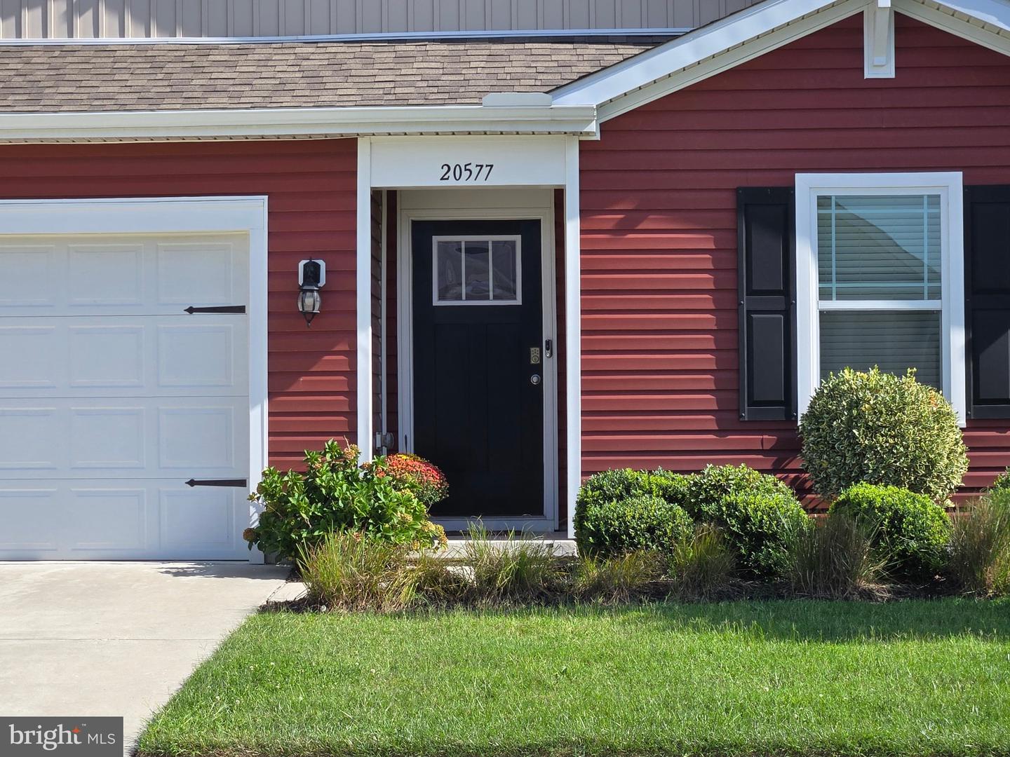 20577 Smithfield Cir Property Photo 9