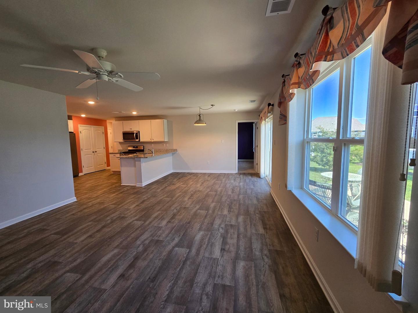 20577 Smithfield Cir Property Photo 18