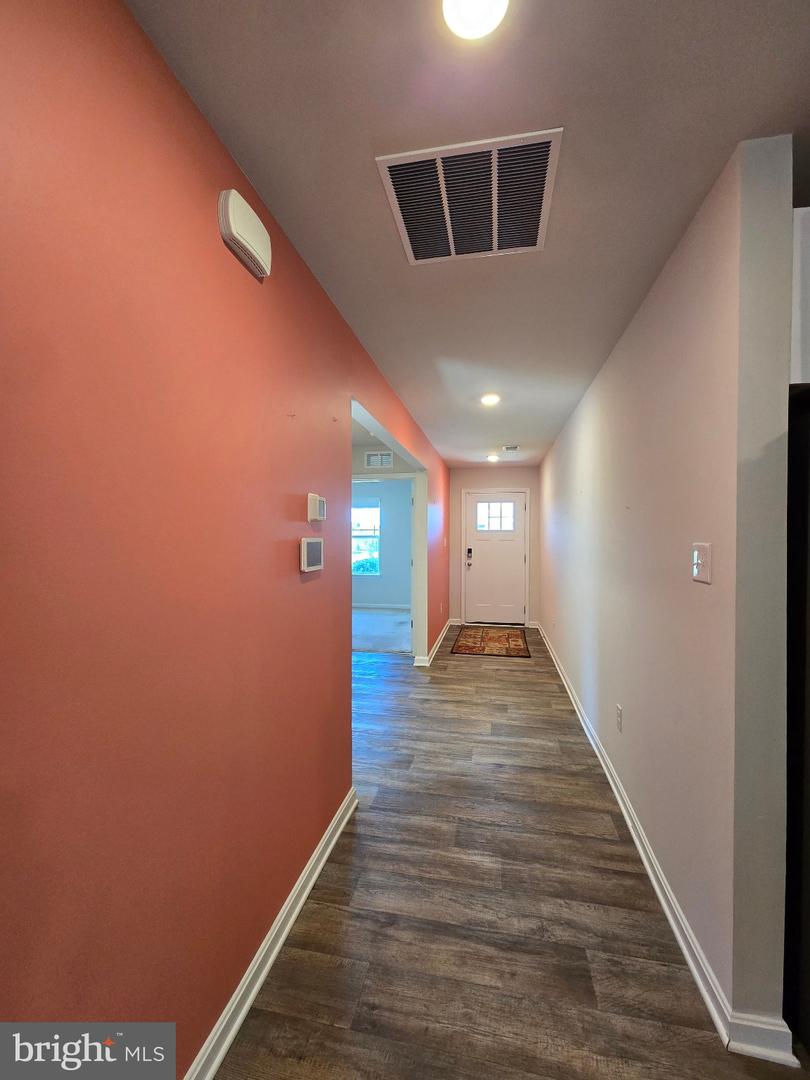 20577 Smithfield Cir Property Photo 32